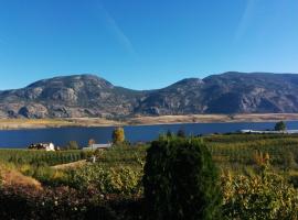 Ciliegia Villa, hotell i Osoyoos