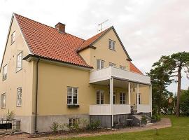 Our House, hotel em Ystad