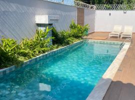 Aconchego! Sua casa com Piscina em Passos!!，帕蘇斯的飯店