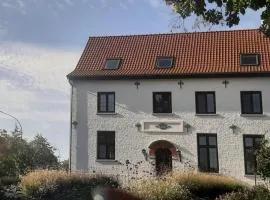 B&B Eikenlaan 12