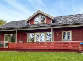 Cozy Home In Sandnes With Kitchen