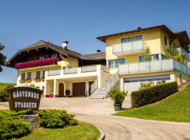 Gästehaus Stabauer, hotel i Mondsee