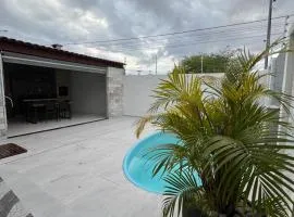 Casa com piscina e área Gourmet