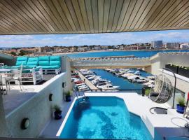 Solo Atico Guest Suites, hotel in L' Escala