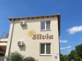 Apartmány Silvia, hotel v Dunajskej Strede