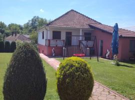 Mali raj, Hotel in Golubac