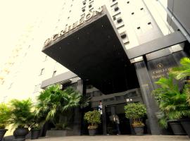 Crillon Palace Hotel, хотел близо до Летище Londrina - Governador Jose Richa - LDB, 