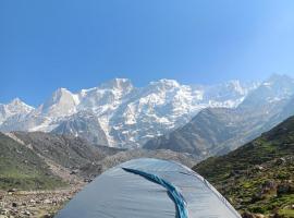 Kedar hill camp, luxe tent in Kedārnāth