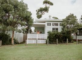 Surfside Cudmirrah Beach, camping de luxe à Berrara