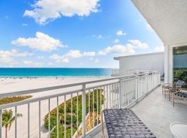 Jamaica Royale Beachfront Tower, hotel en Siesta Key