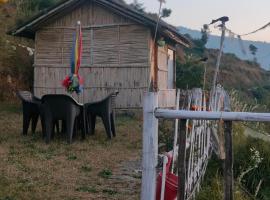 Mowadhar cottage home stay Nagtibba, hotel v mestu Miānī