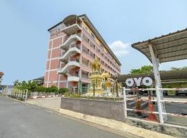 OYO 762 Chompoo, hotell i Nakhon Pathom