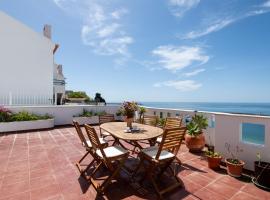 Sines beach front Villa, hotel v destinaci Sines