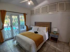 Madida Private holiday home, hotel in Margate