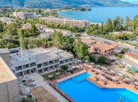 Viesnīca Iolida Corfu Resort & Spa by Smile Hotels pilsētā Dassija