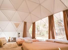 Glamping Miraflores, hotell i Vicuña