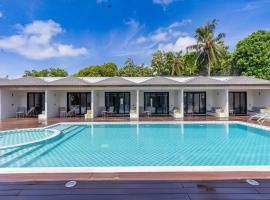 Hakuna Maldives: Thoddoo şehrinde bir otel