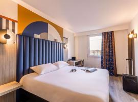 Viesnīca ibis Styles Saint-Quentin pilsētā Senkantēna