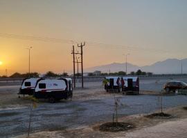 Muscat Caravans, hotel v destinácii Barka