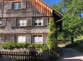 Ursprungshaus - Nuss und Traube – hotel w mieście Dornbirn