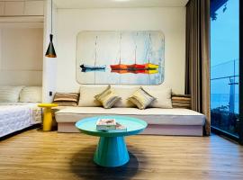 HH Cozy House - căn hộ thuộc toà Flamingo Hải Tiến Thanh Hoá, aparthotel en Thanh Hóa