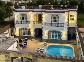 Villa golden life apartments, new property with pool access