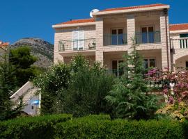 Villa Jasmin, hotel v destinaci Bol