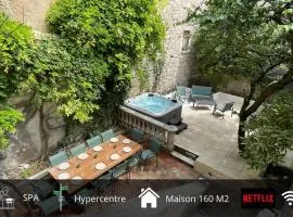 Maison avec spa dans l'hypercentre de Blois