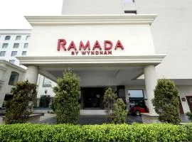 Ramada by Wyndham Lucknow Hotel and Convention Center