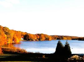 The Cottage At Amos Lake, икономичен хотел в Престън