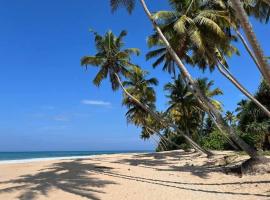 Rainbow Beach Hotel, khách sạn ở Ambalangoda