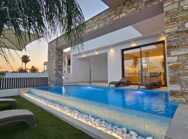 STAY Oasis Luxury Villas, hotel di Ayia Napa