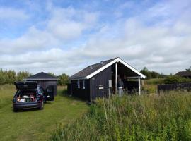 Exclusive Cottage close to Tornby Beach, cottage in Hirtshals