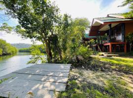 Mangrove bungalow & restaurant, hotel a Kut-szigeten