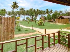 Chumphon Cabana Resort, hotel cerca de Aeropuerto de Chumphon - CJM, Chumphon