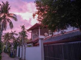 Sunset Sands Villa, hotel u gradu 'Wadduwa'