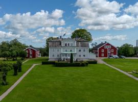 Svaneholm Hotel, hotel u gradu Svanskog