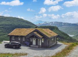 Awesome Home In Norheimsund With Wifi, khách sạn ở Norheimsund