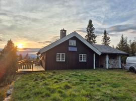 Cozy log cabin at beautiful Nystølsfjellet, hôtel à Gol