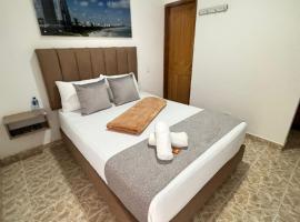 Finca Hotel Zona Franca، فندق في ريونيغرو