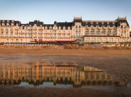 Le Grand Hotel de Cabourg - MGallery Hotel Collection, hotell sihtkohas Cabourg