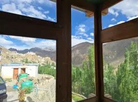 Thanckar Cottage Ladakh By LexStays