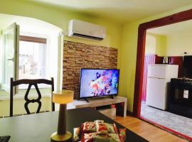 Heli budget condo, condominio en Rijeka