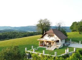 Zerko Holiday Home - Vineyard Chalet With Sauna and Jacuzzi FREE, hotel en Mirna