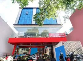 Hotel O Silver House Near Mantri Square Mall