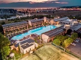 September Hotel Thessaloniki, хотел близо до Летище Thessaloniki - SKG, Солун