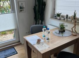 Appartement am Teich, feriebolig i Krefeld