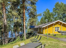 Holiday Home Unnukkamaja by Interhome, hotel sa Leppävirta