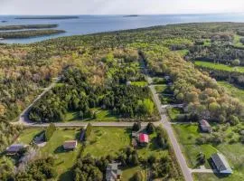 Cozy Cottage With Ac In Tobermory