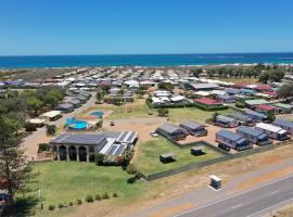 Belair Gardens Caravan Park, hotel en Geraldton